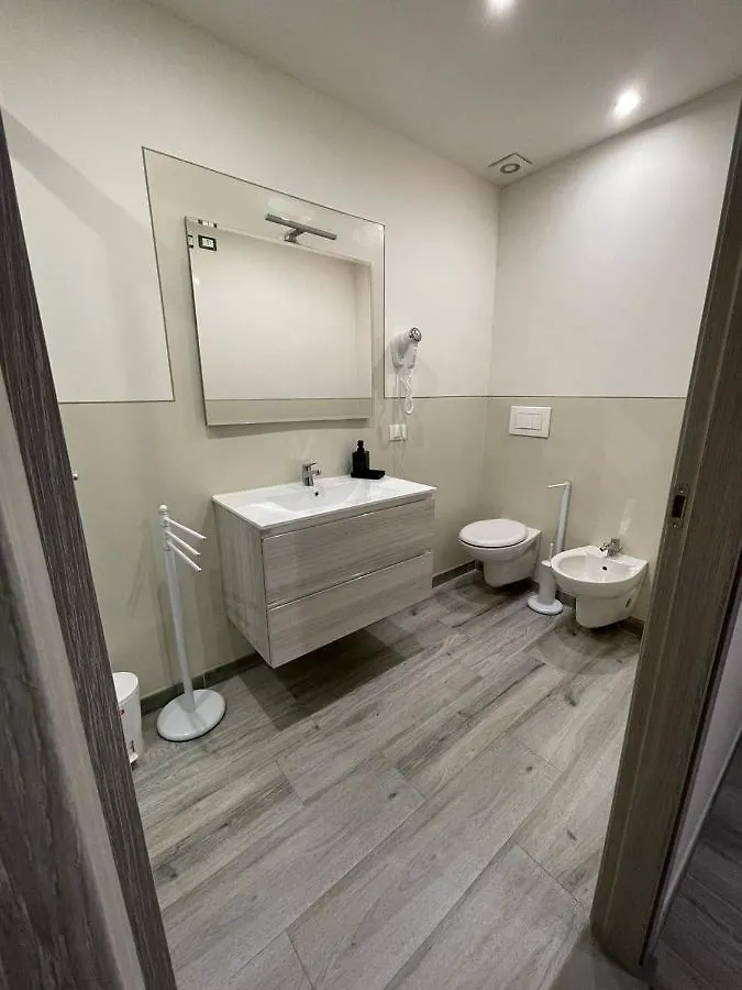 Rent Room Iacopo Capannori Guest house