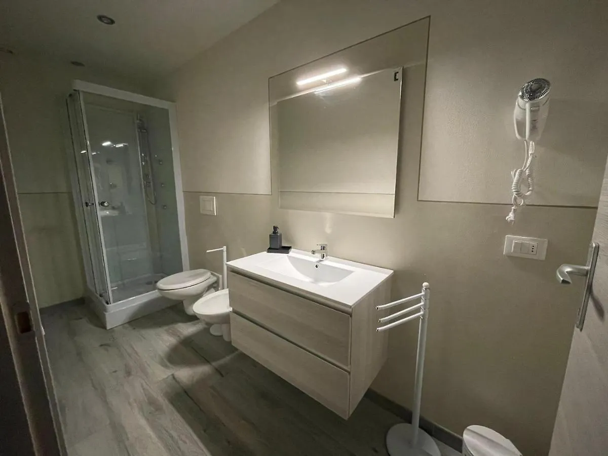 Rent Room Iacopo Capannori 0*,  Italy