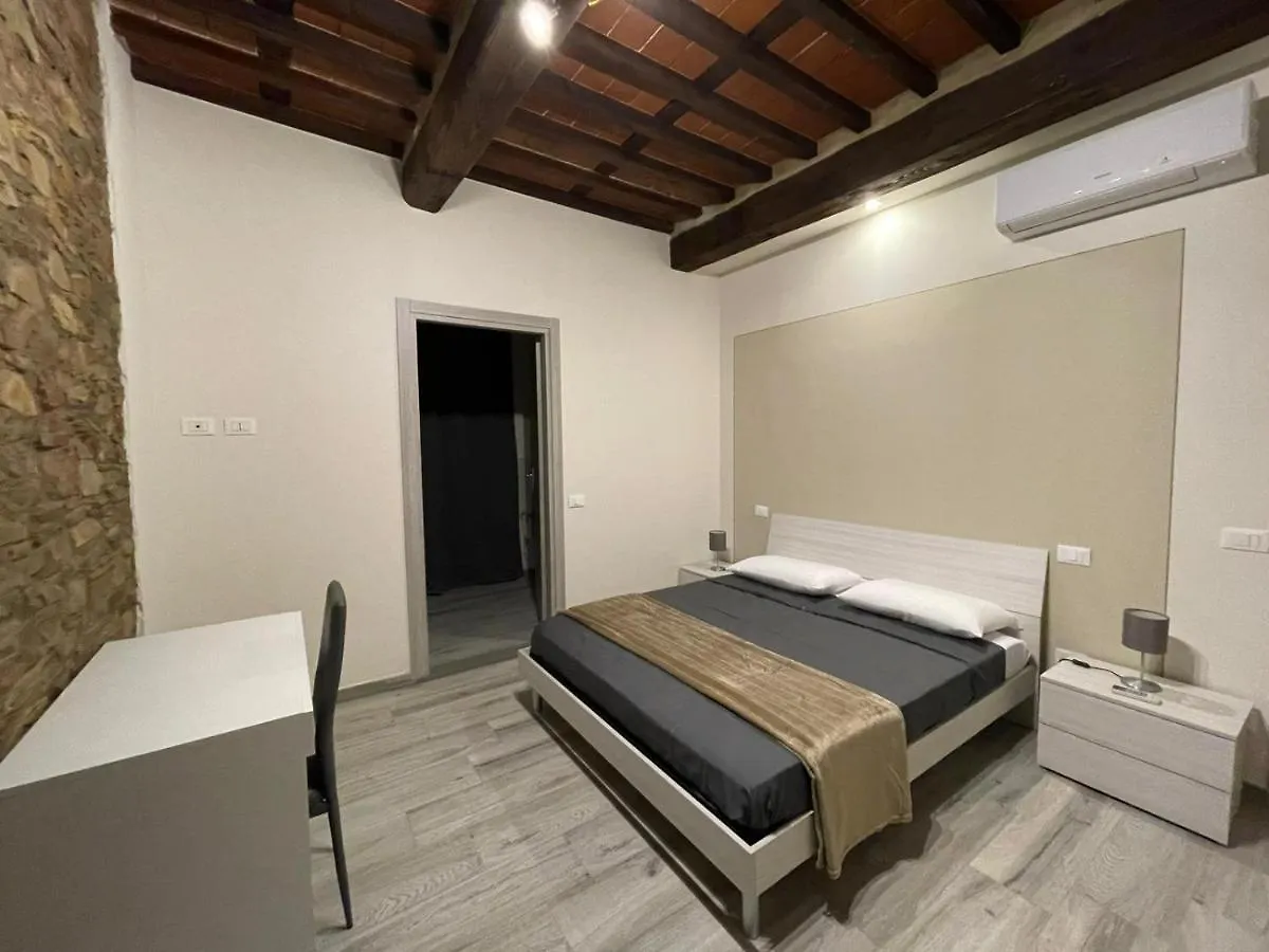 Rent Room Iacopo Capannori Guest house