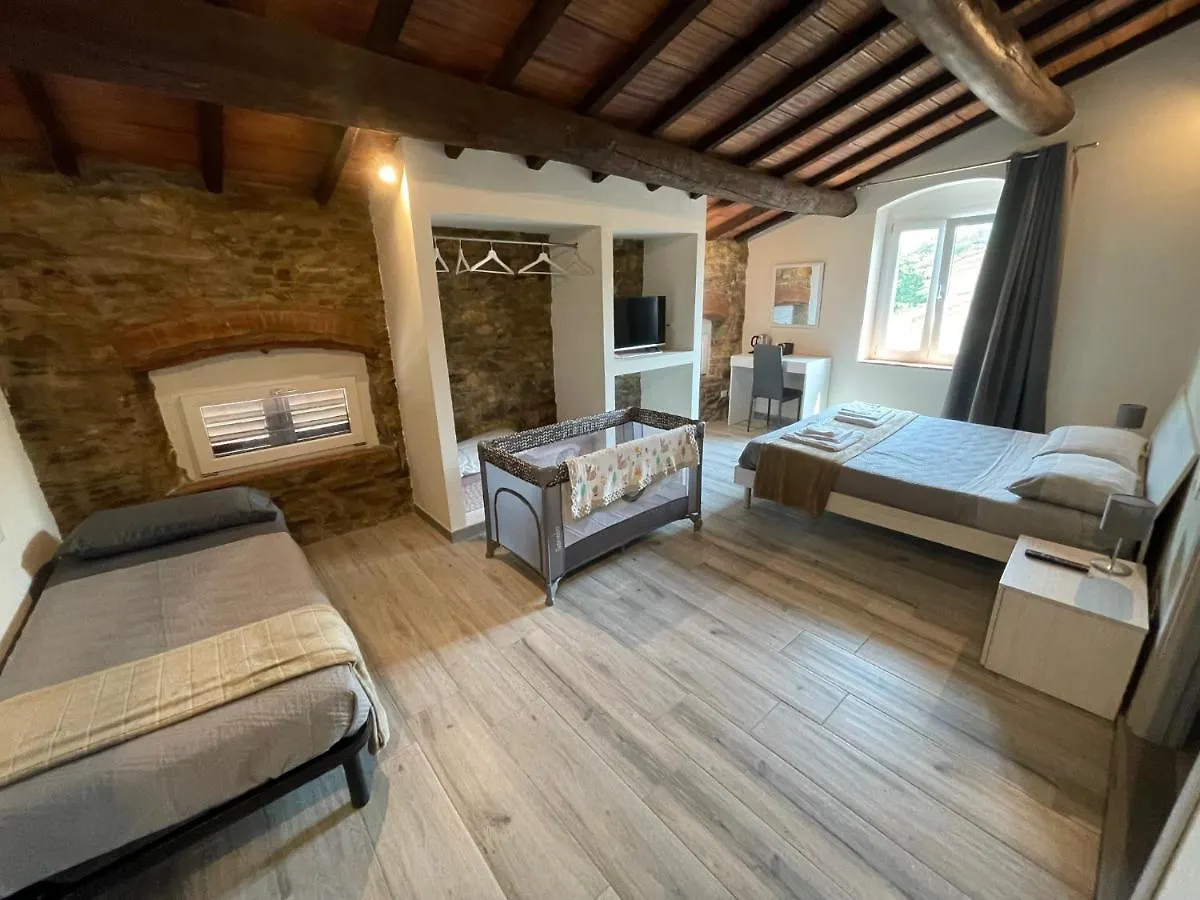 Rent Room Iacopo Capannori 0*,  Italy